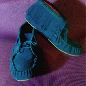 Womens mossimo, moccasins, slippers